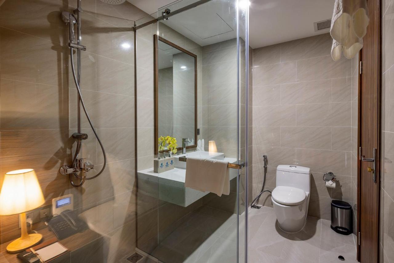 Miracle Luxury Hotel