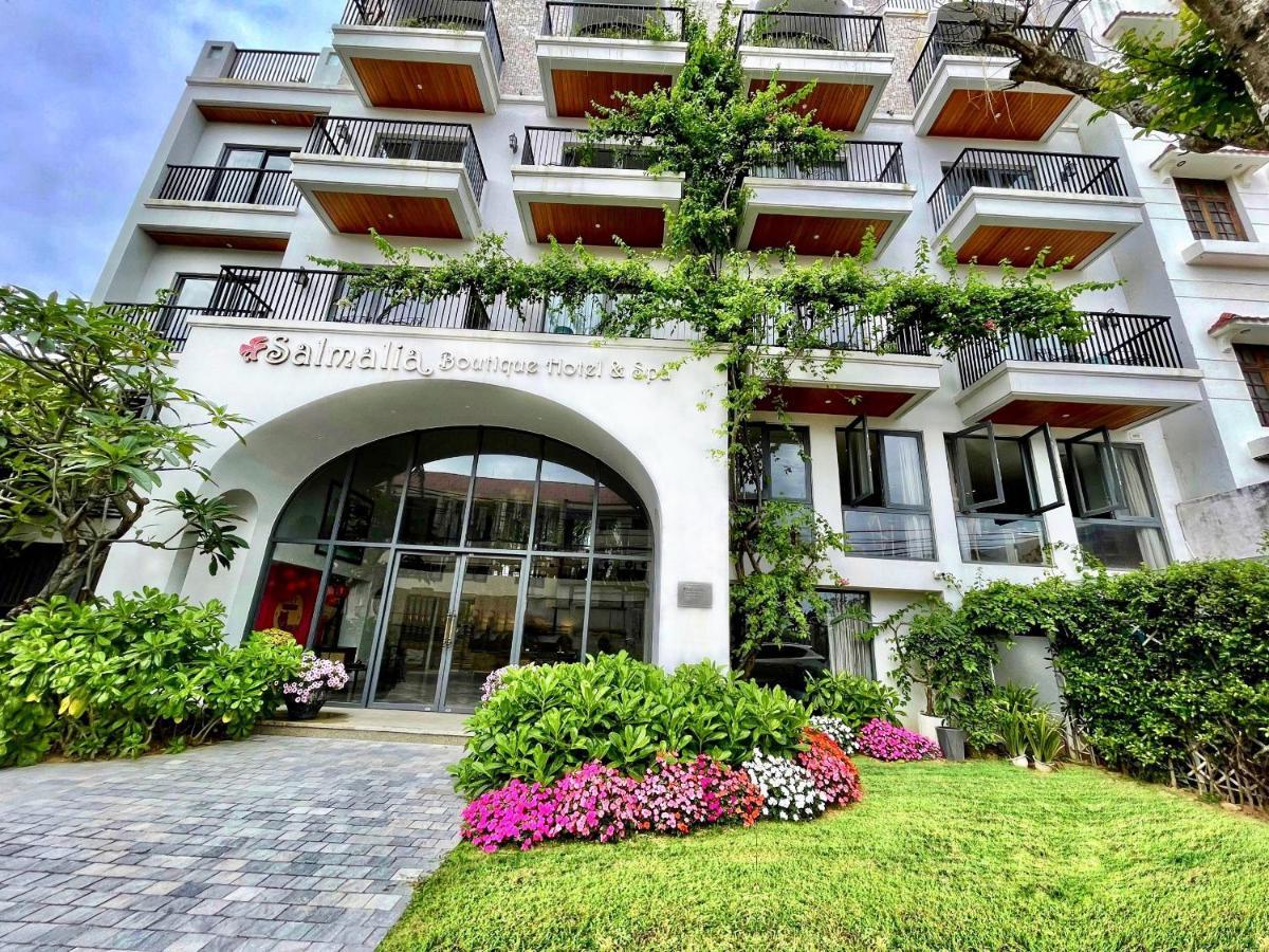 Salmalia Boutique & 4* Da Nang