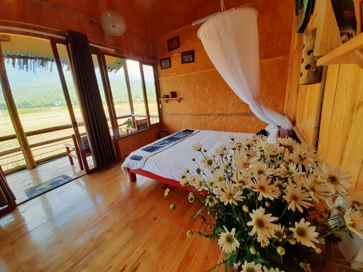 Little Homestay *