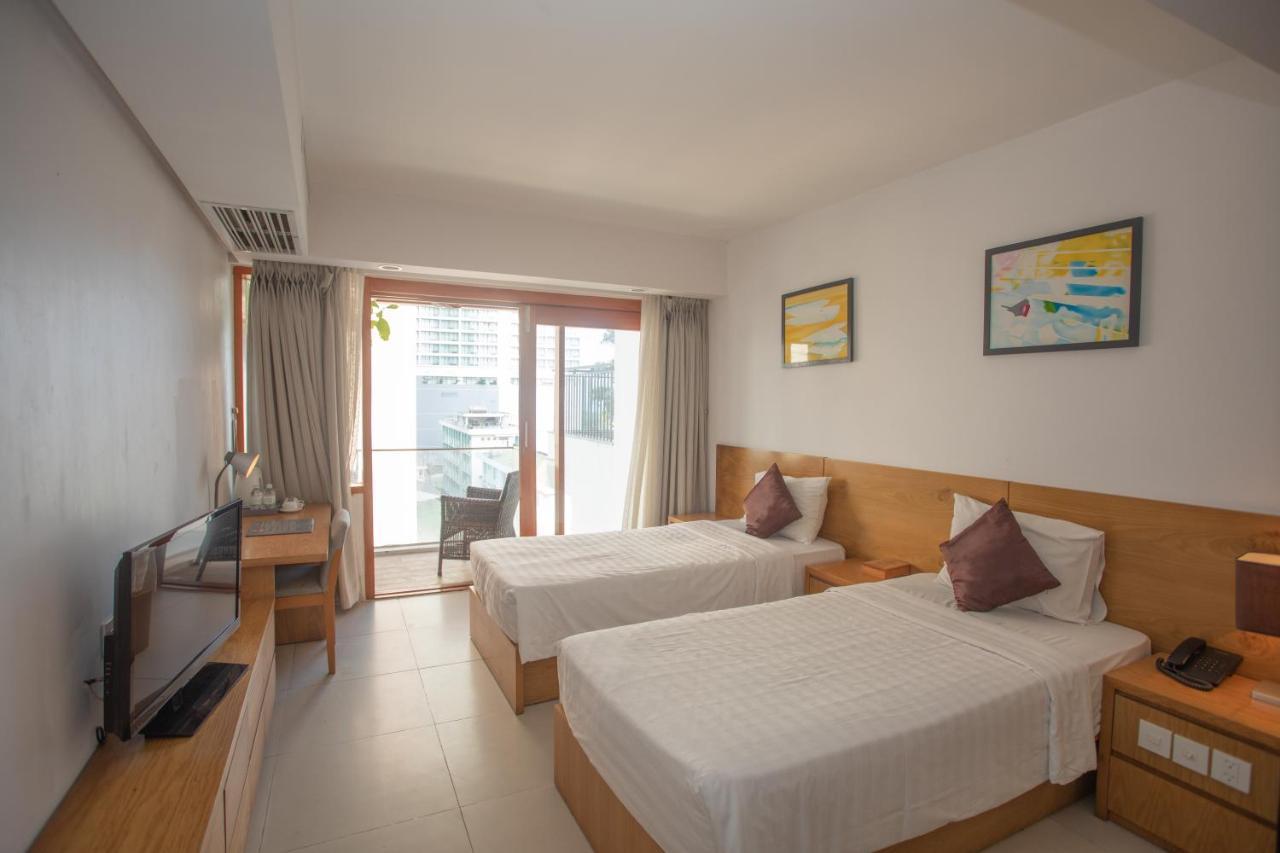 Hotel Golden 3*
