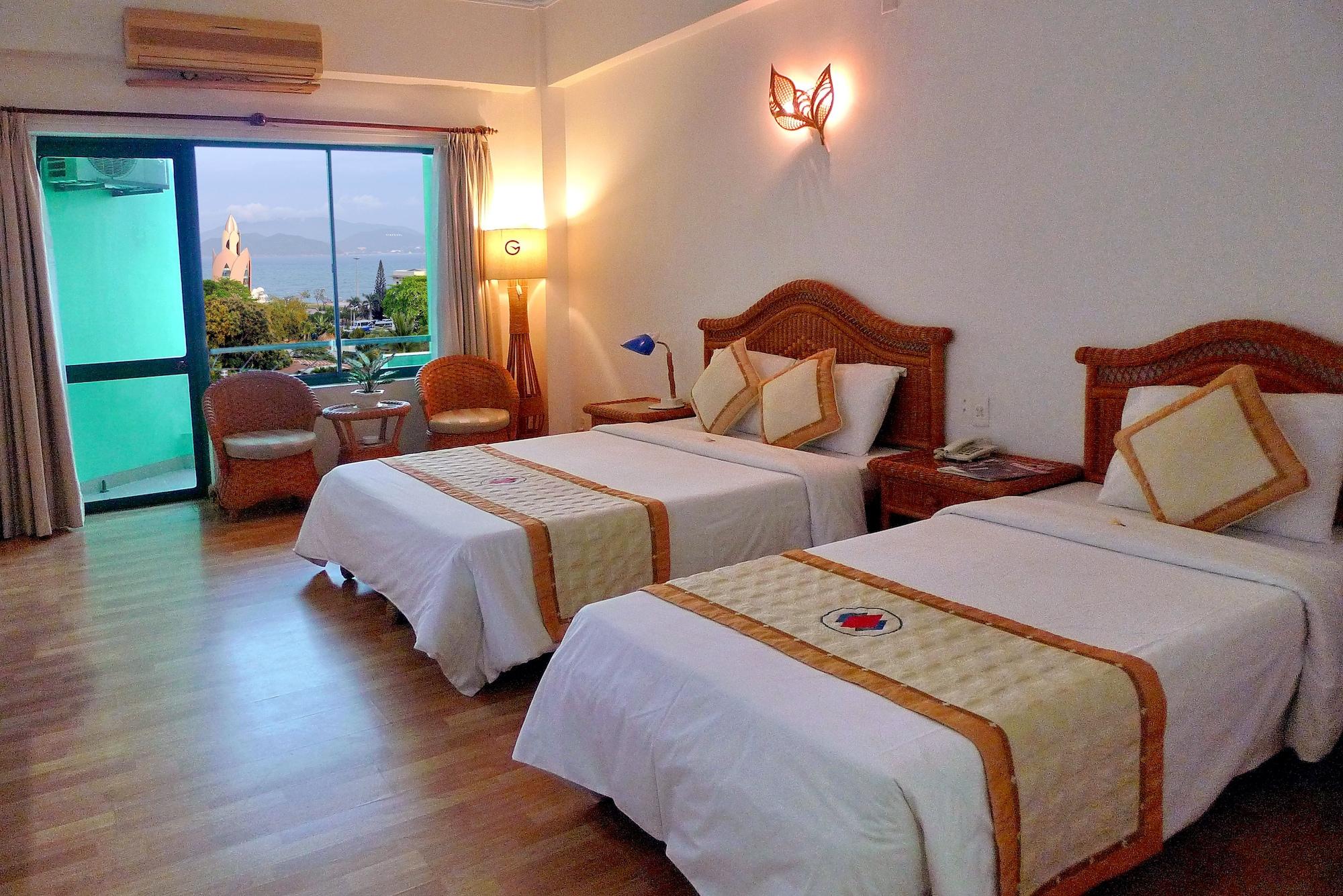 Green Hotel 3*