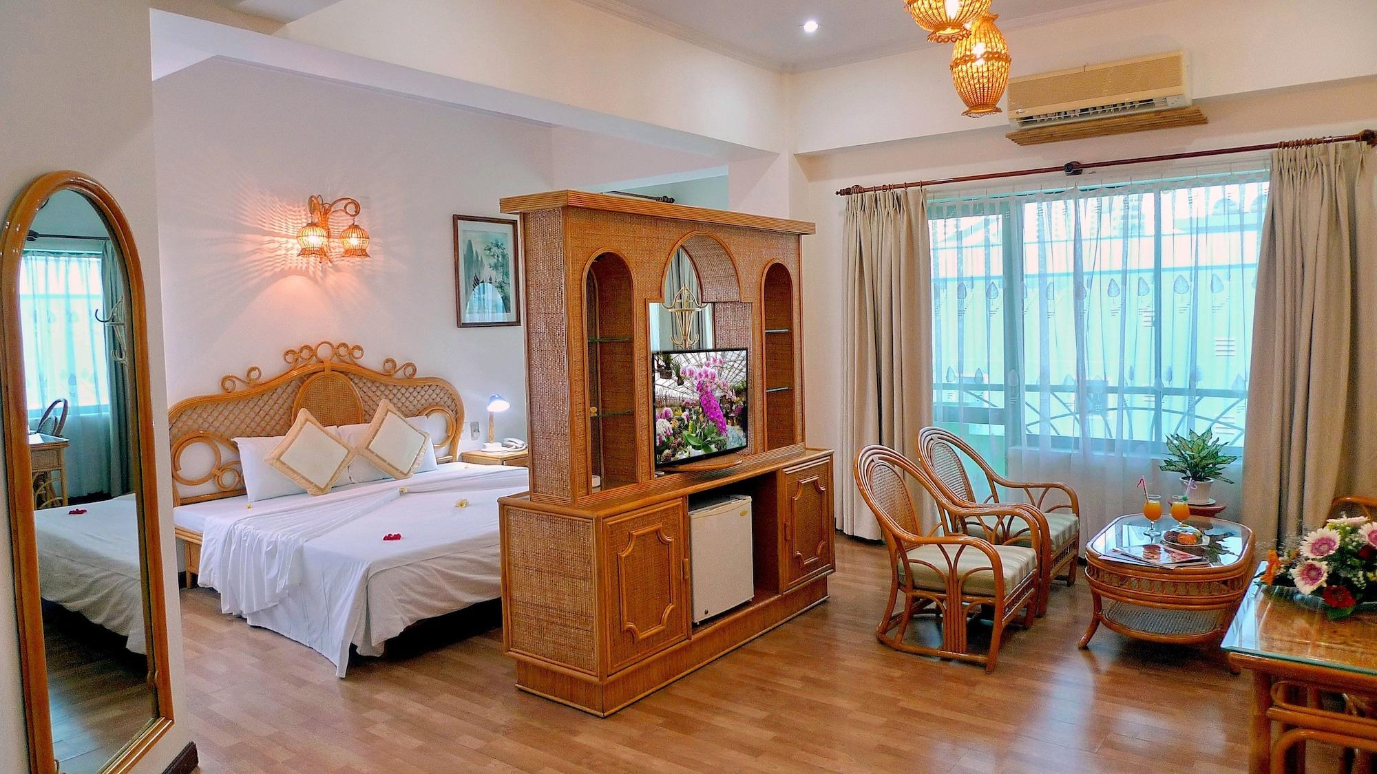 Green Hotel Hotel 3*