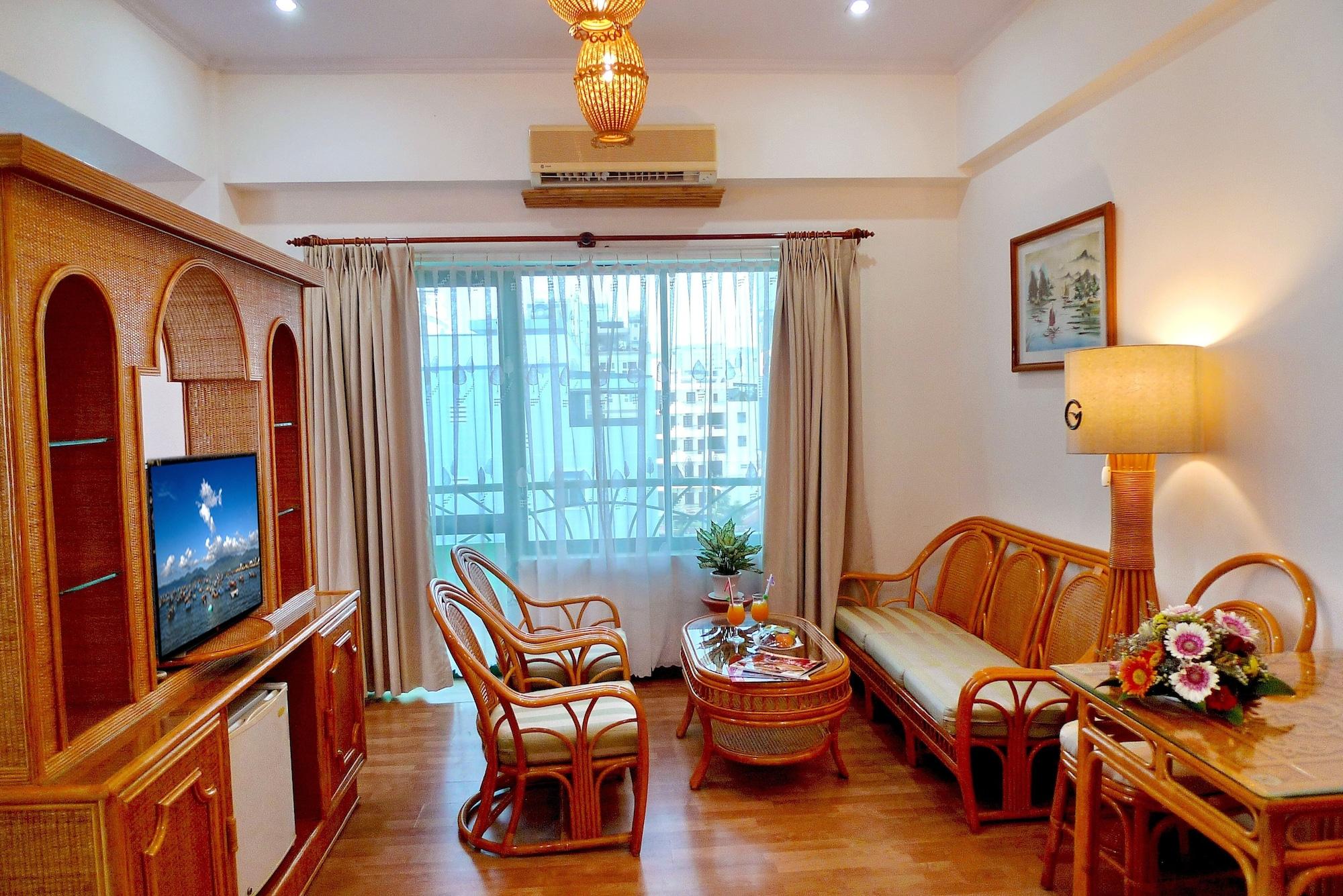 Green Hotel Hotel