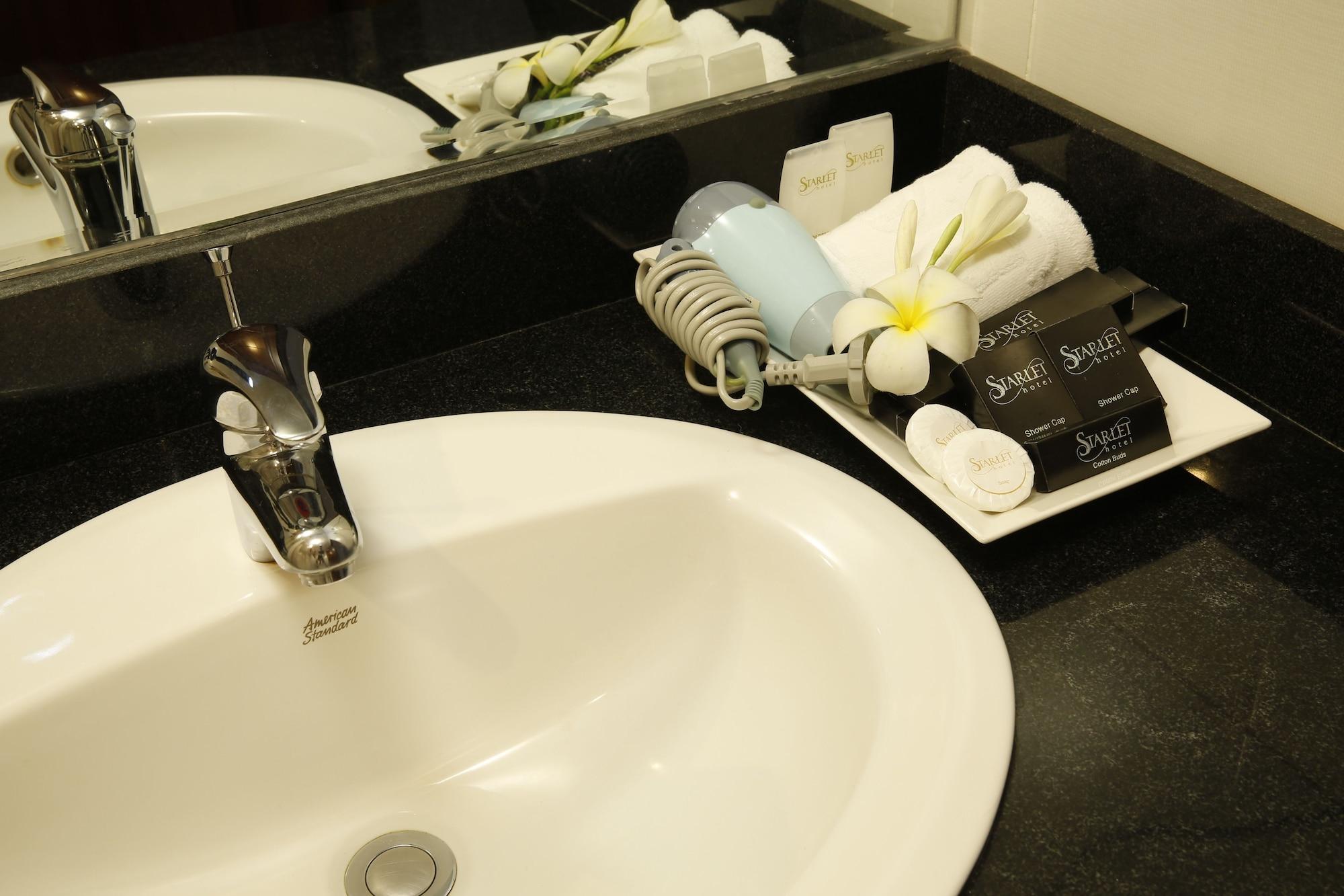 Starlet Hotel Nha Trang