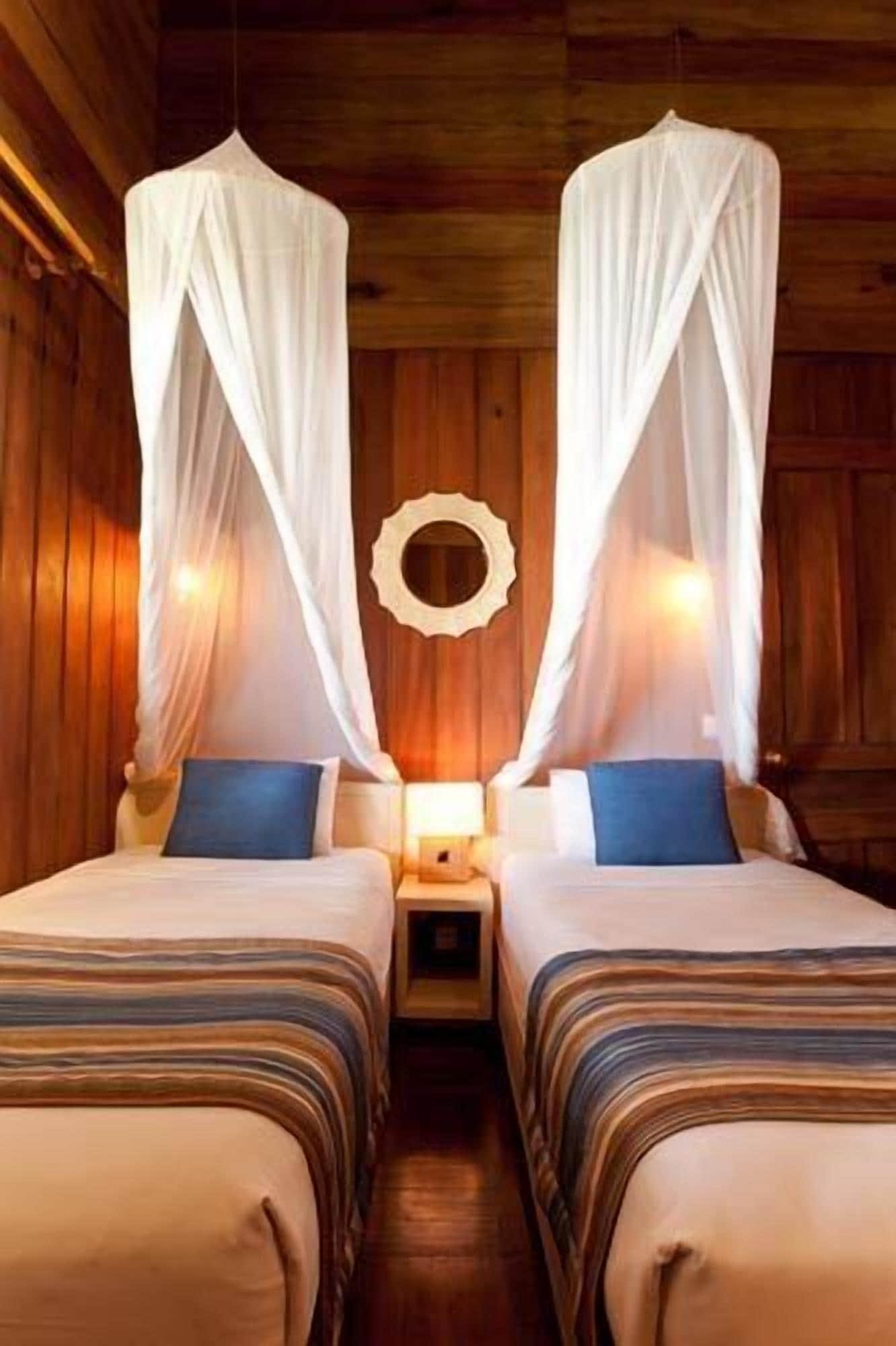 Coco Resort 3*