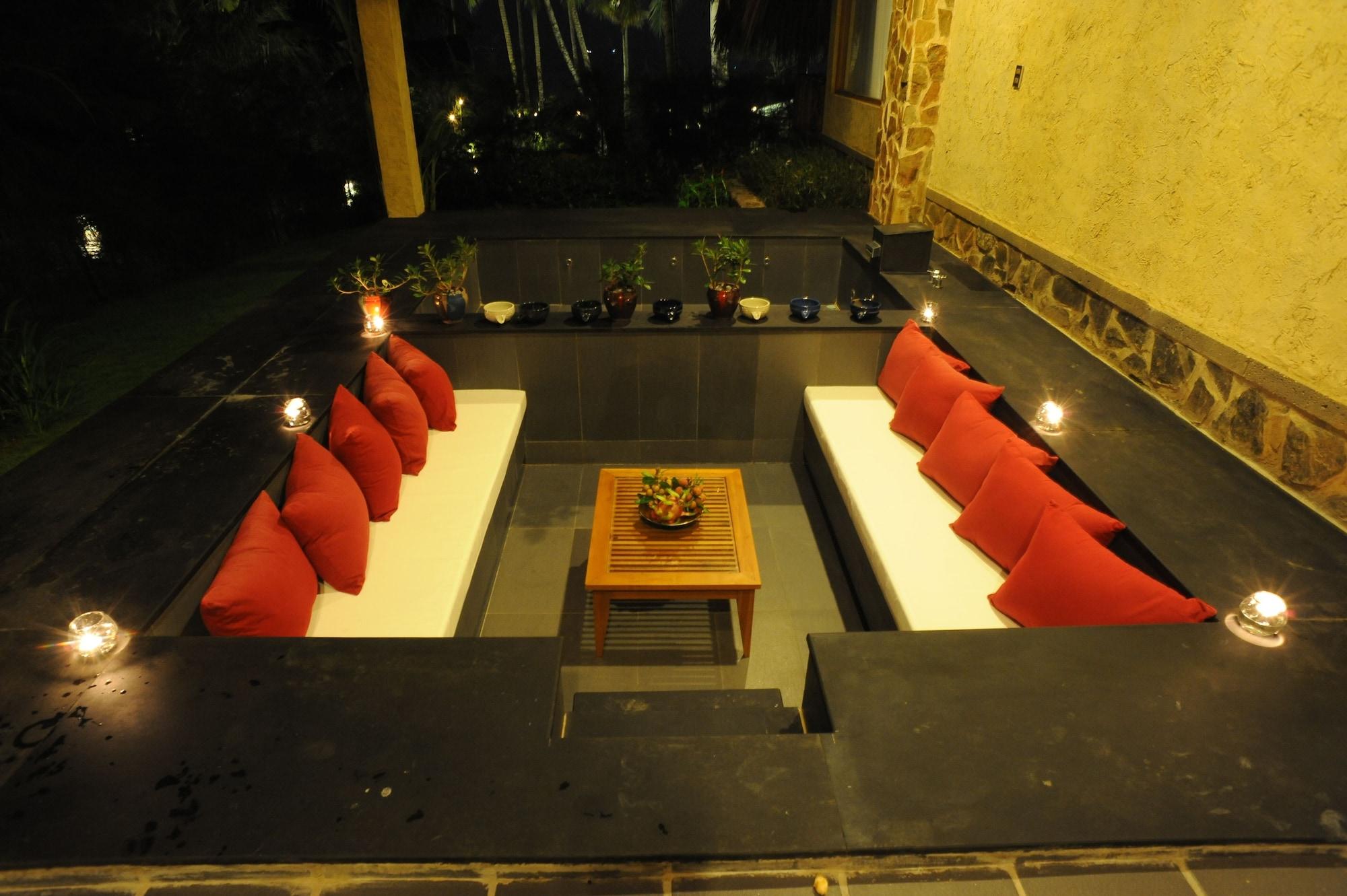 Aroma And 4* Mũi Né