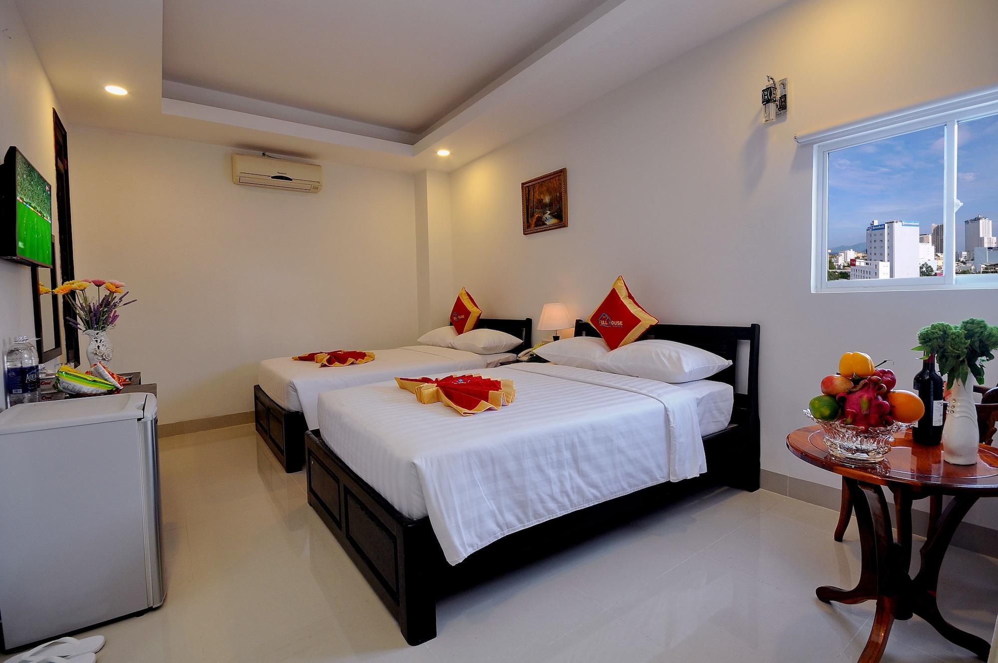 Full House Hotel Nha Trang