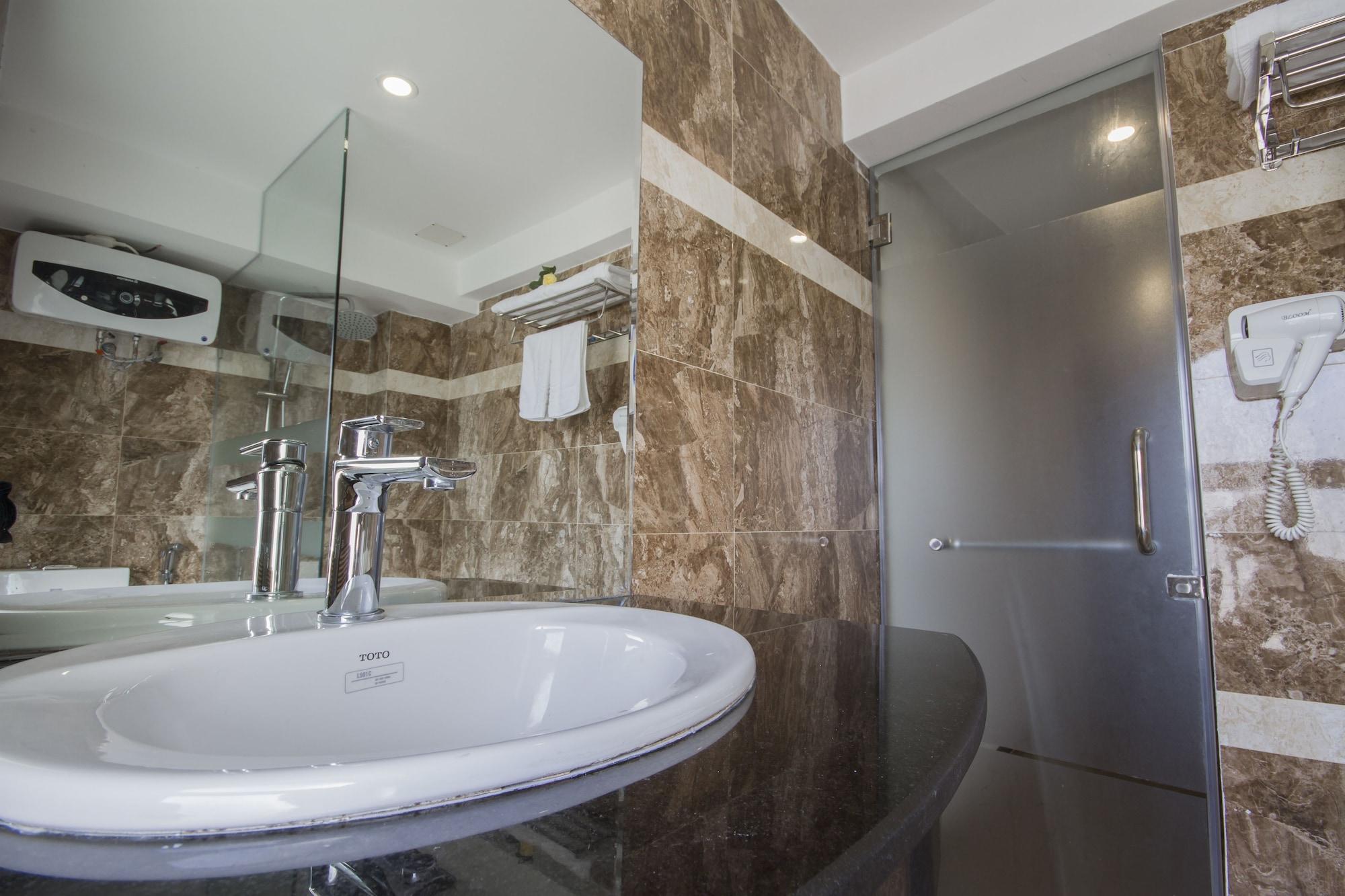 Sapphire 3* Đà Nẵng