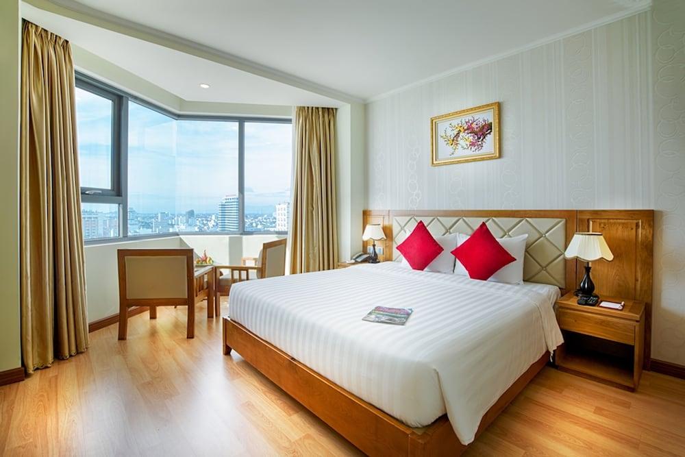 Serene Beach Hotel Danang 4* Da Nang