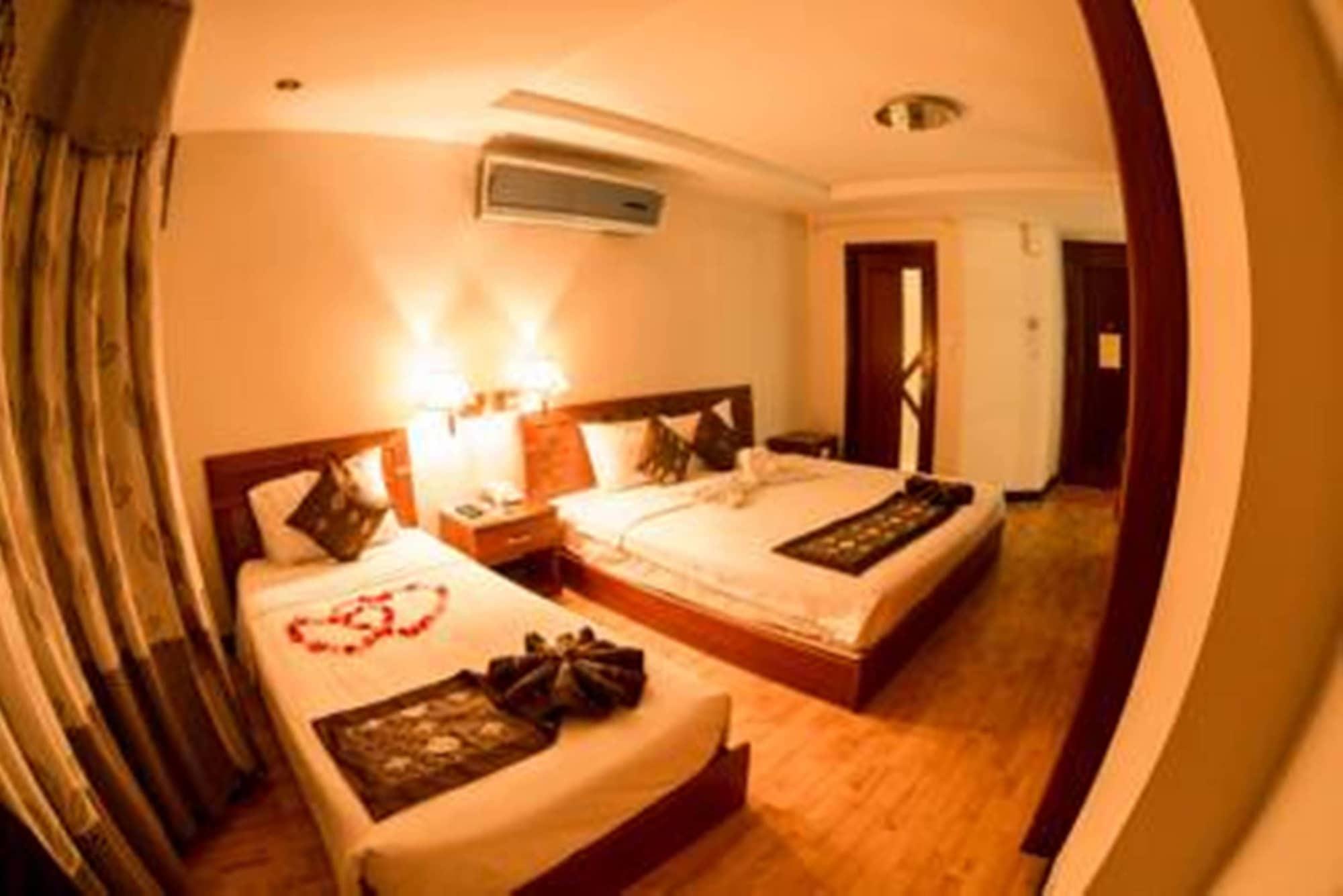Pacific Hotel 2*