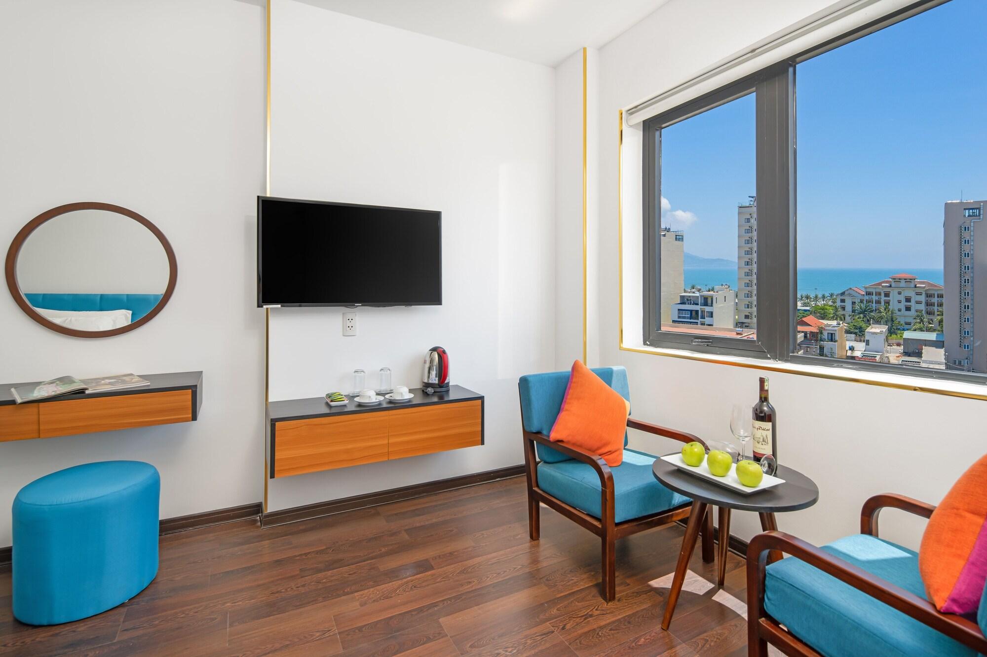 Platinum Hotel