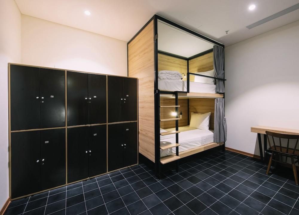 Hotel The Glomad