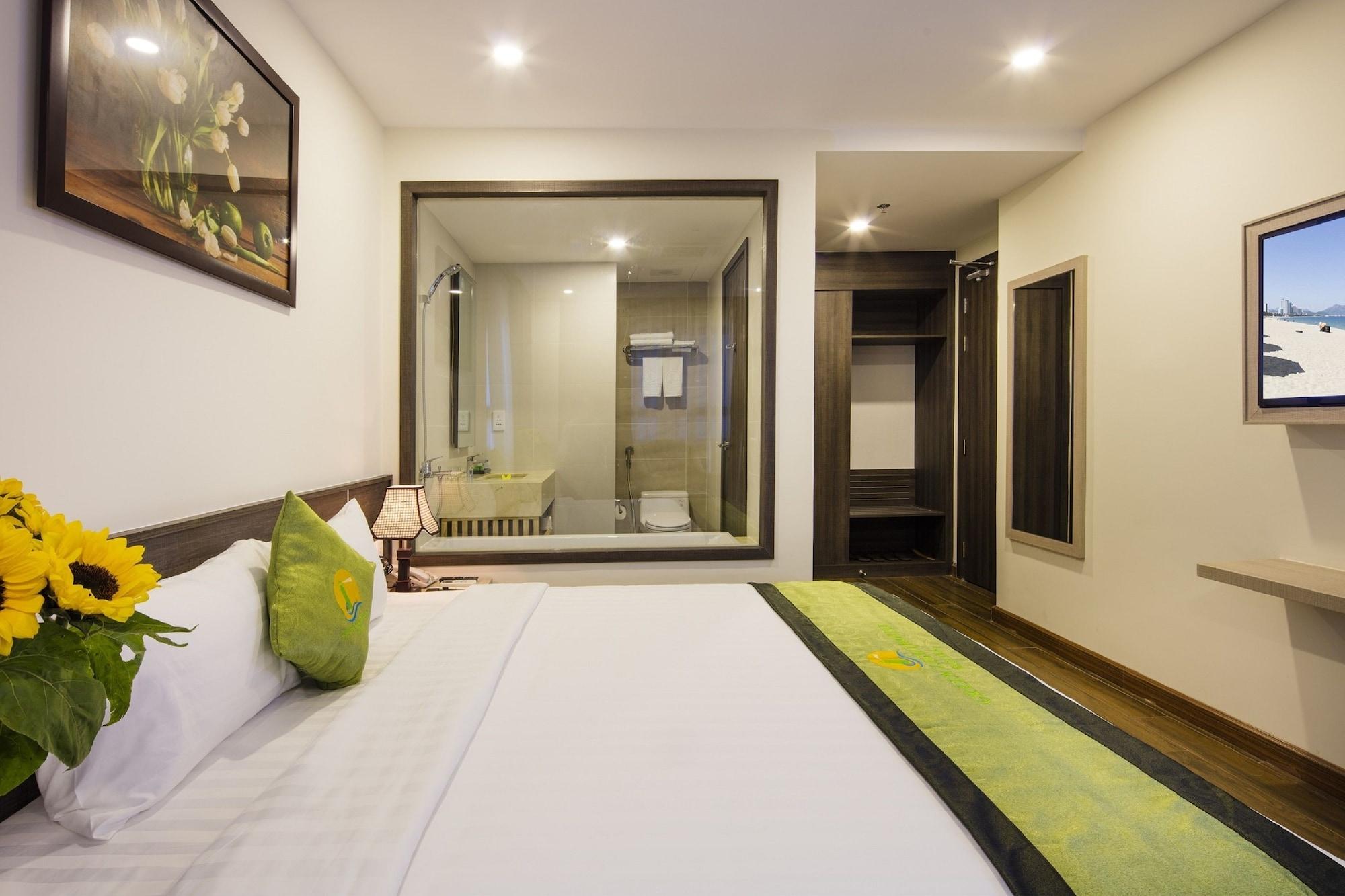 B&n Hotel Nha Trang