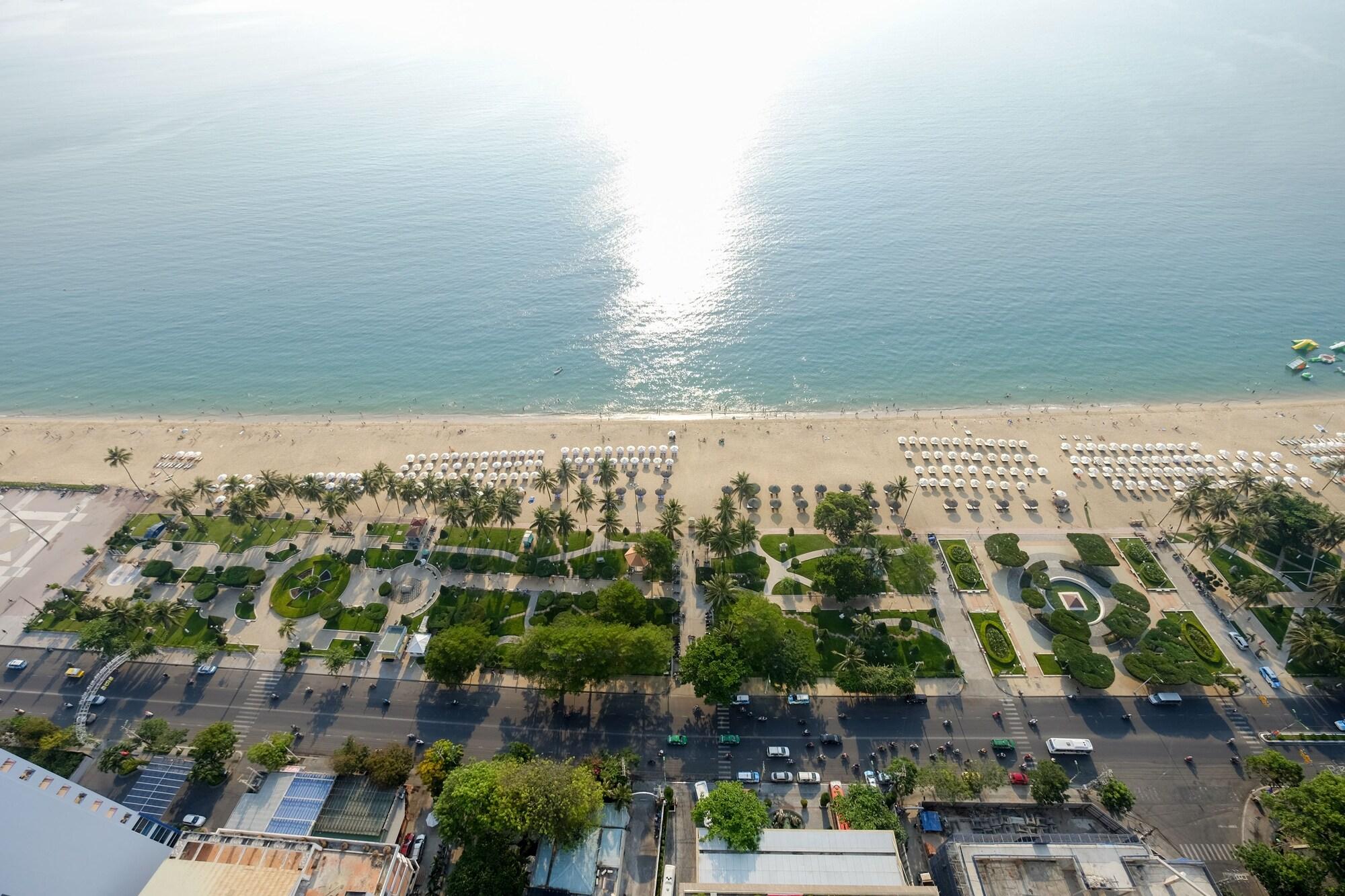 Ocean View Apartment *