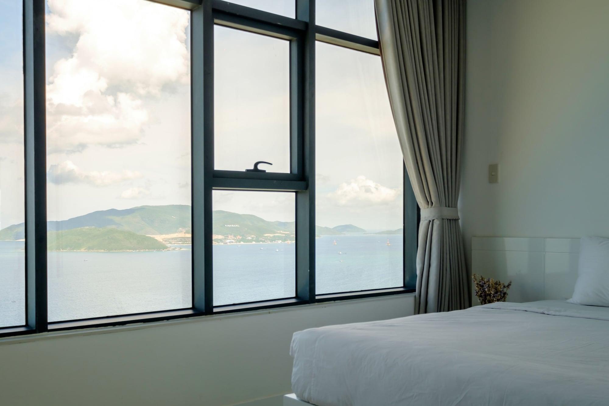 Ocean View Apartment *