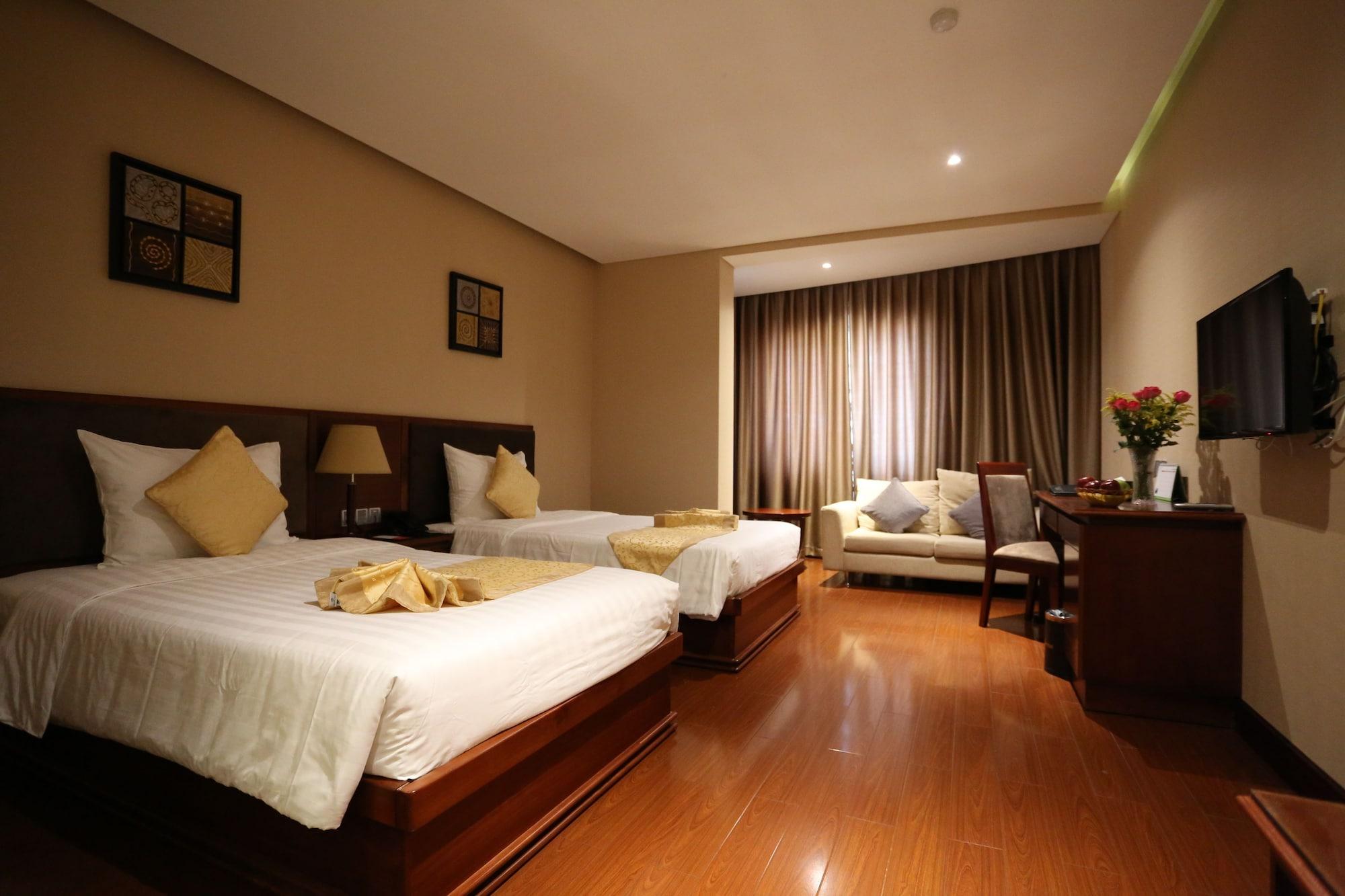 Stay Hotel Khách sạn