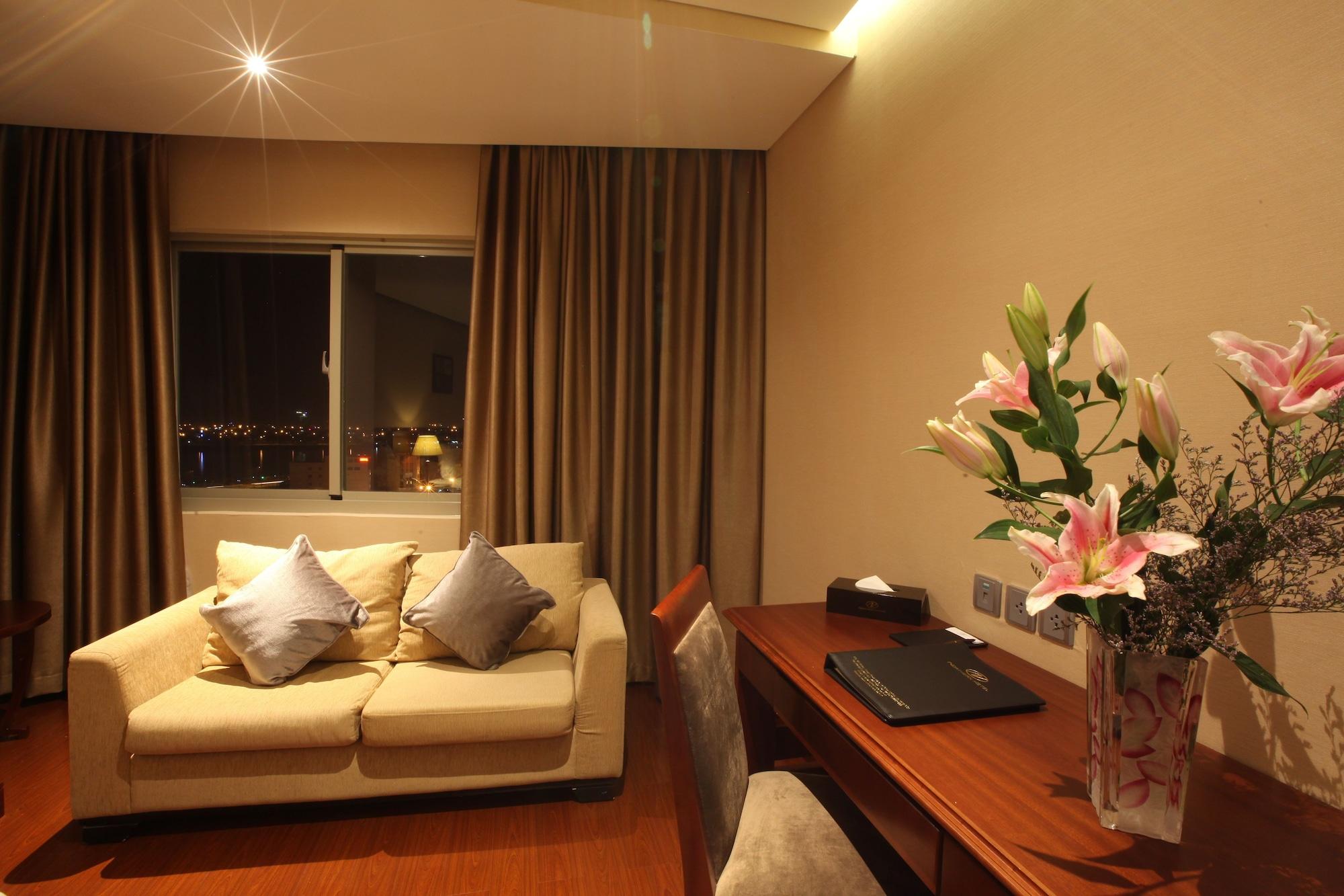 Stay Hotel 4*