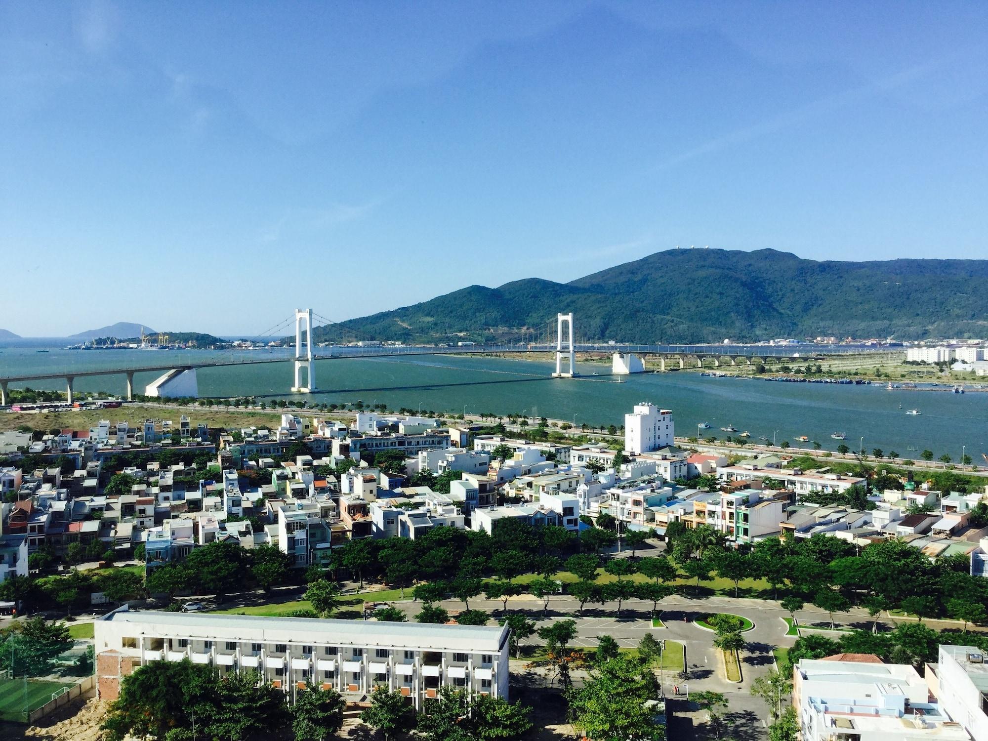Khách sạn Stay Hotel
