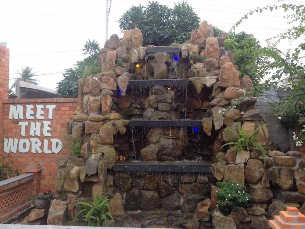 Hoang Nga Garden 2*