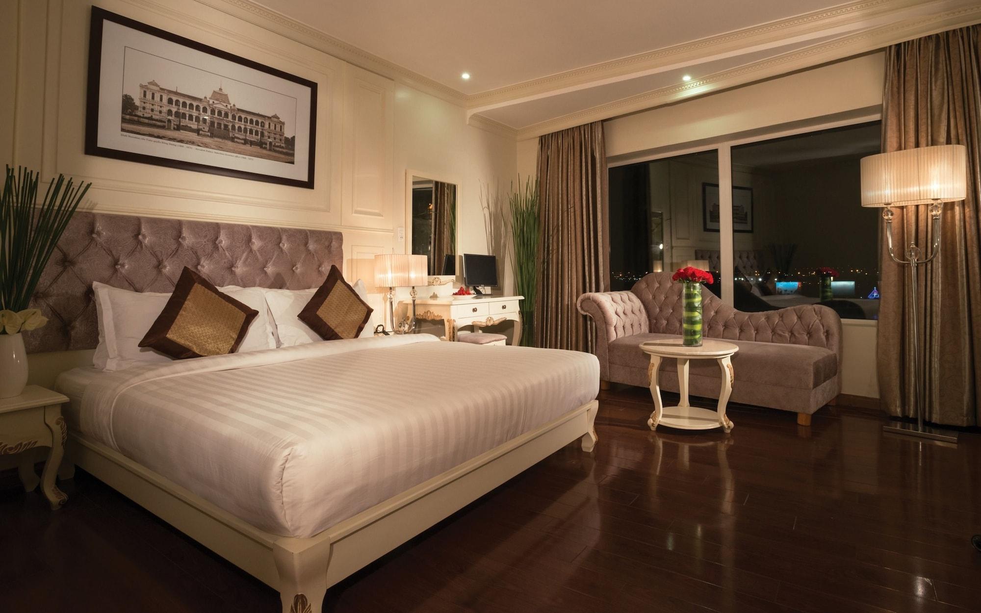 Silverland Jolie 4* TP. Hồ Chí Minh