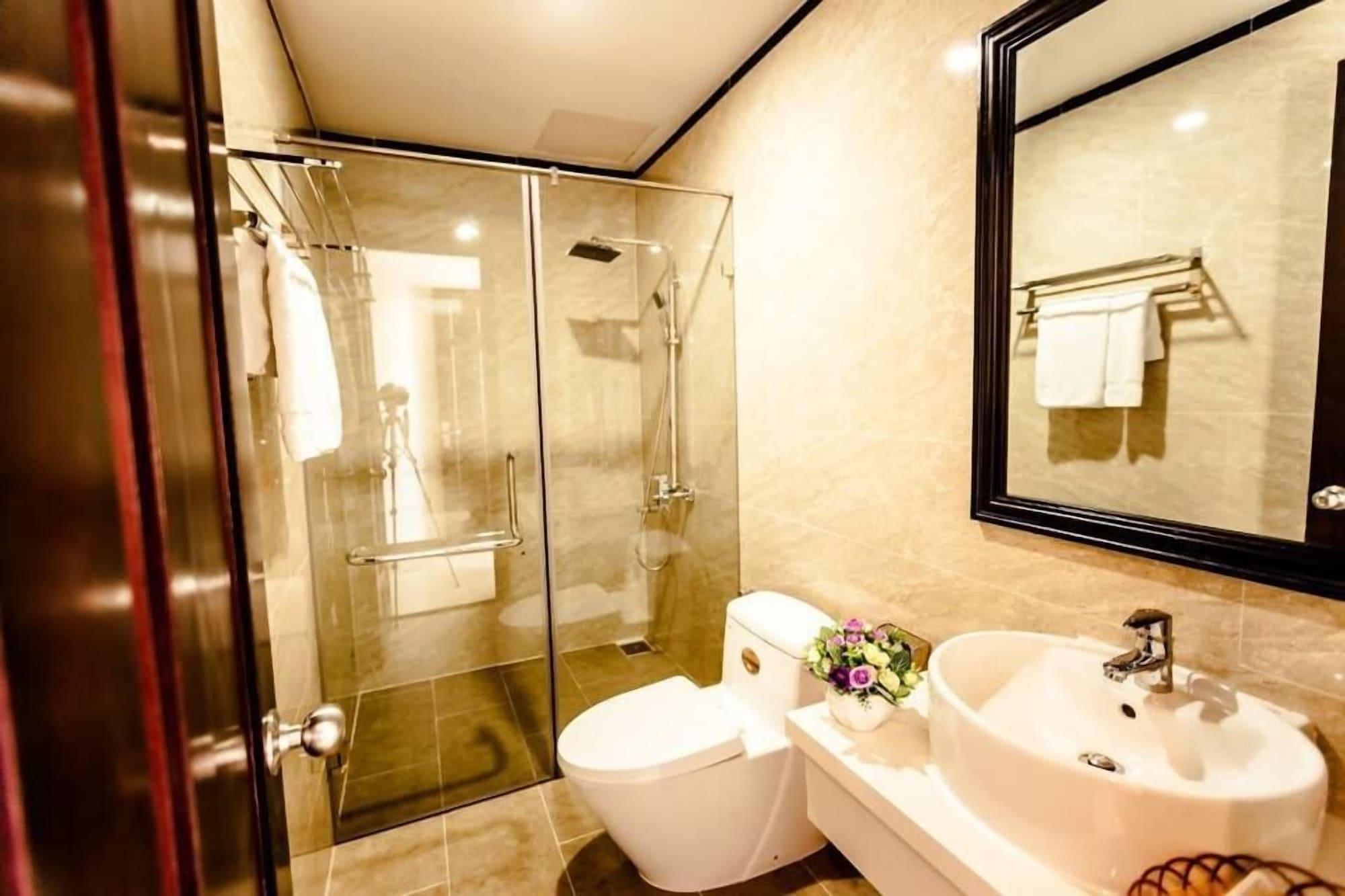 Night Sky Hotel 2*