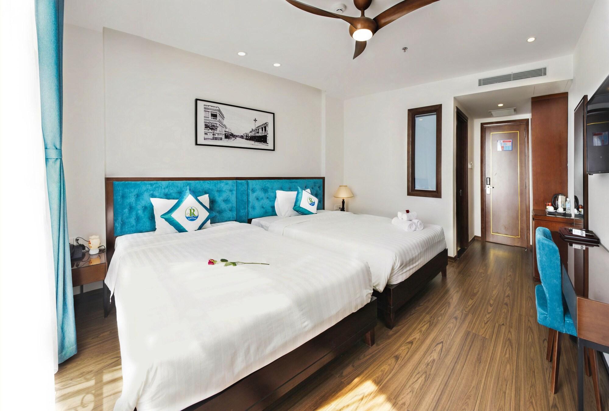 Hotel Ritzy Boutique 4*
