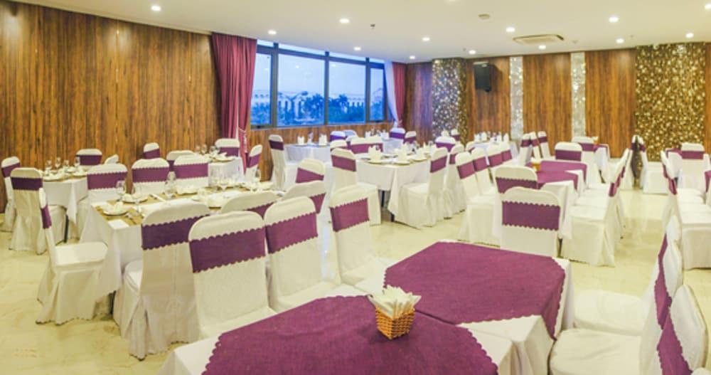 Lavender Riverside 3* Đà Nẵng