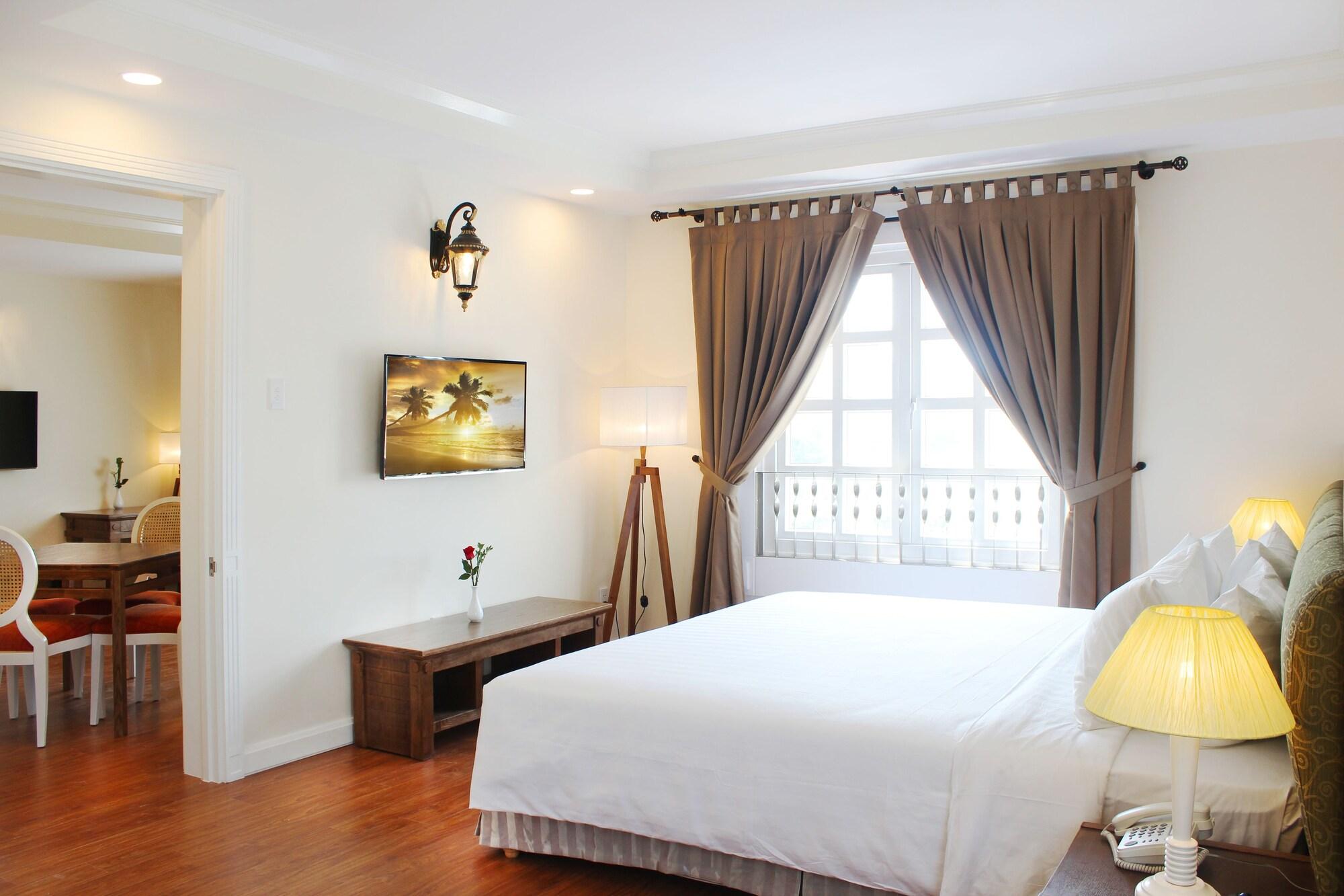 Hotel Phoenix 3*