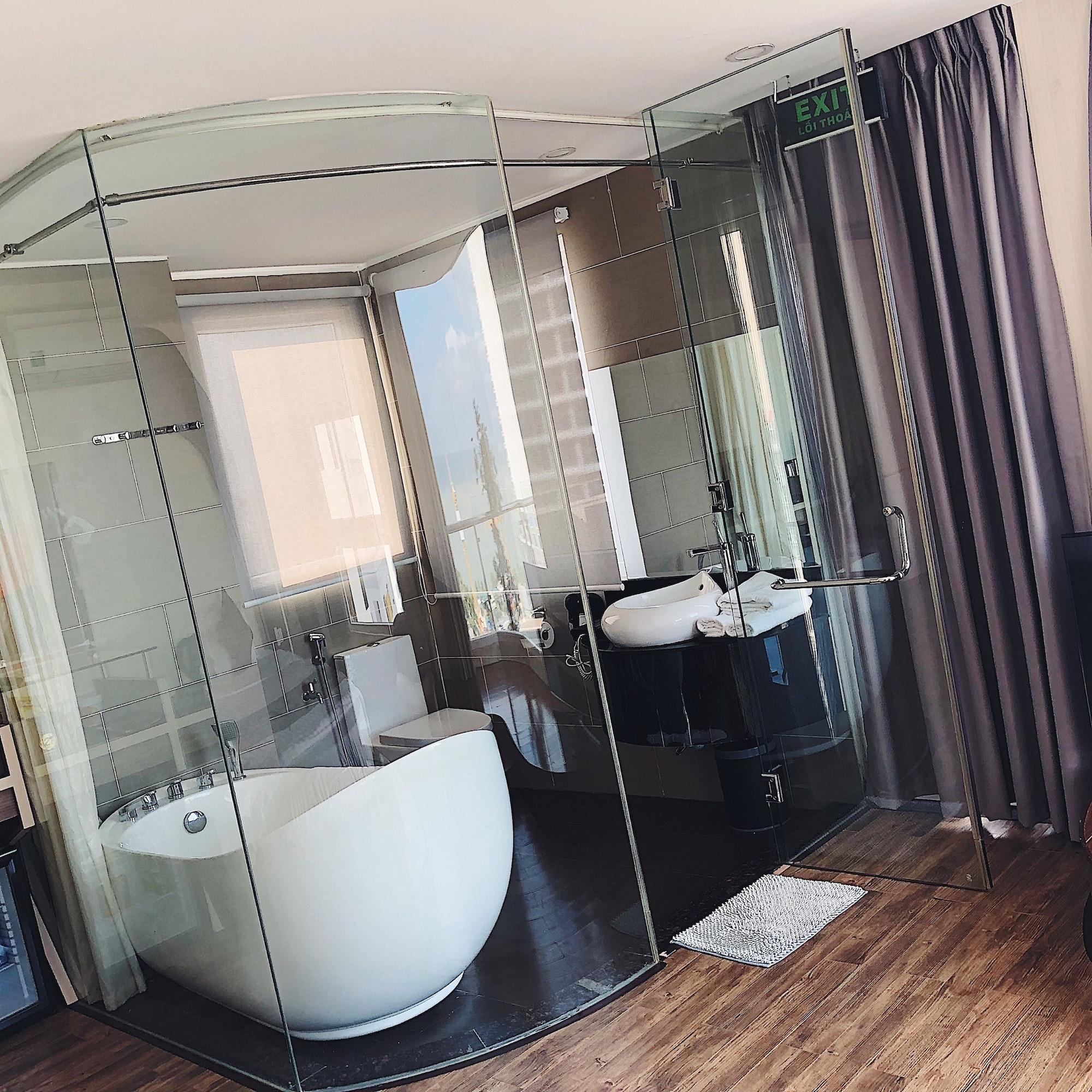 New Sun Hotel