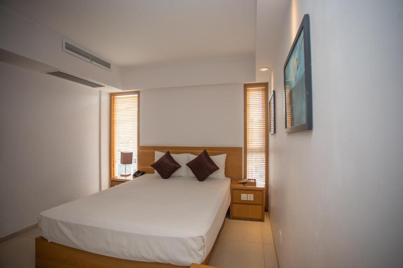 Golden Hotel 3*