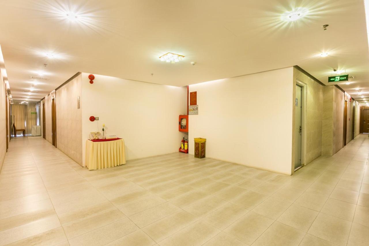 Centre Hotel Hotel 3*