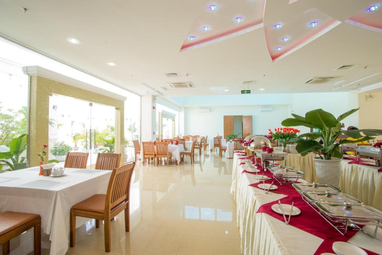 Centre Hotel Hotel 3*