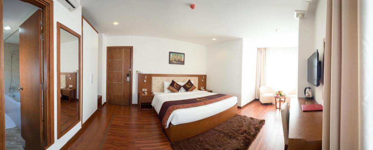 Centre Hotel Hotel 3*