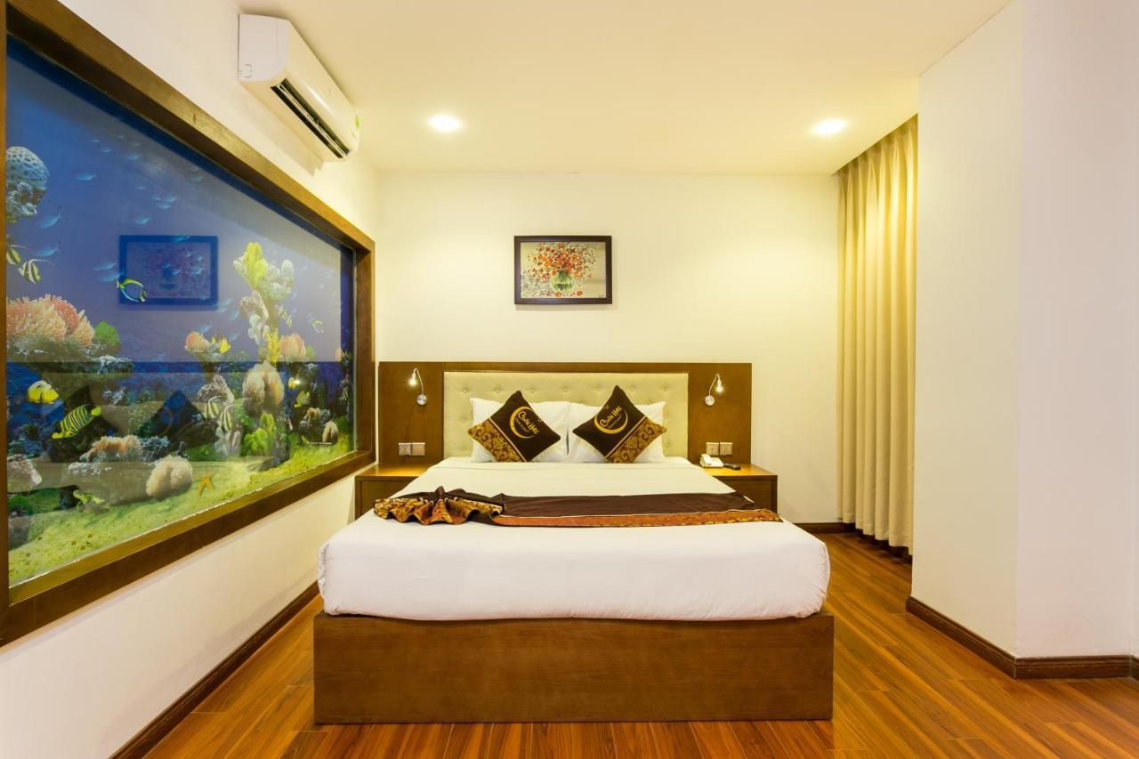 Centre Hotel Hotel 3*