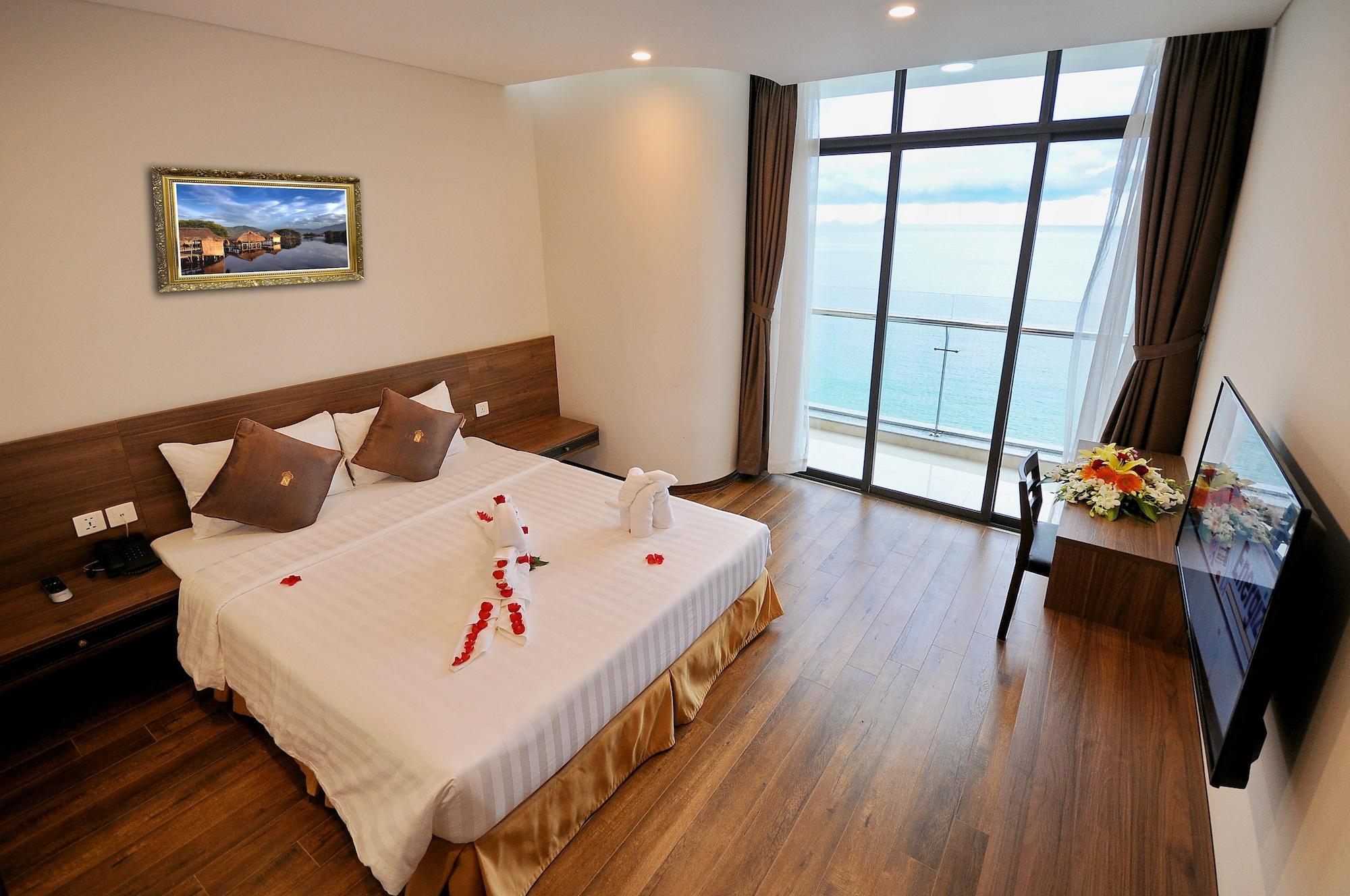 Lenid Ocean View