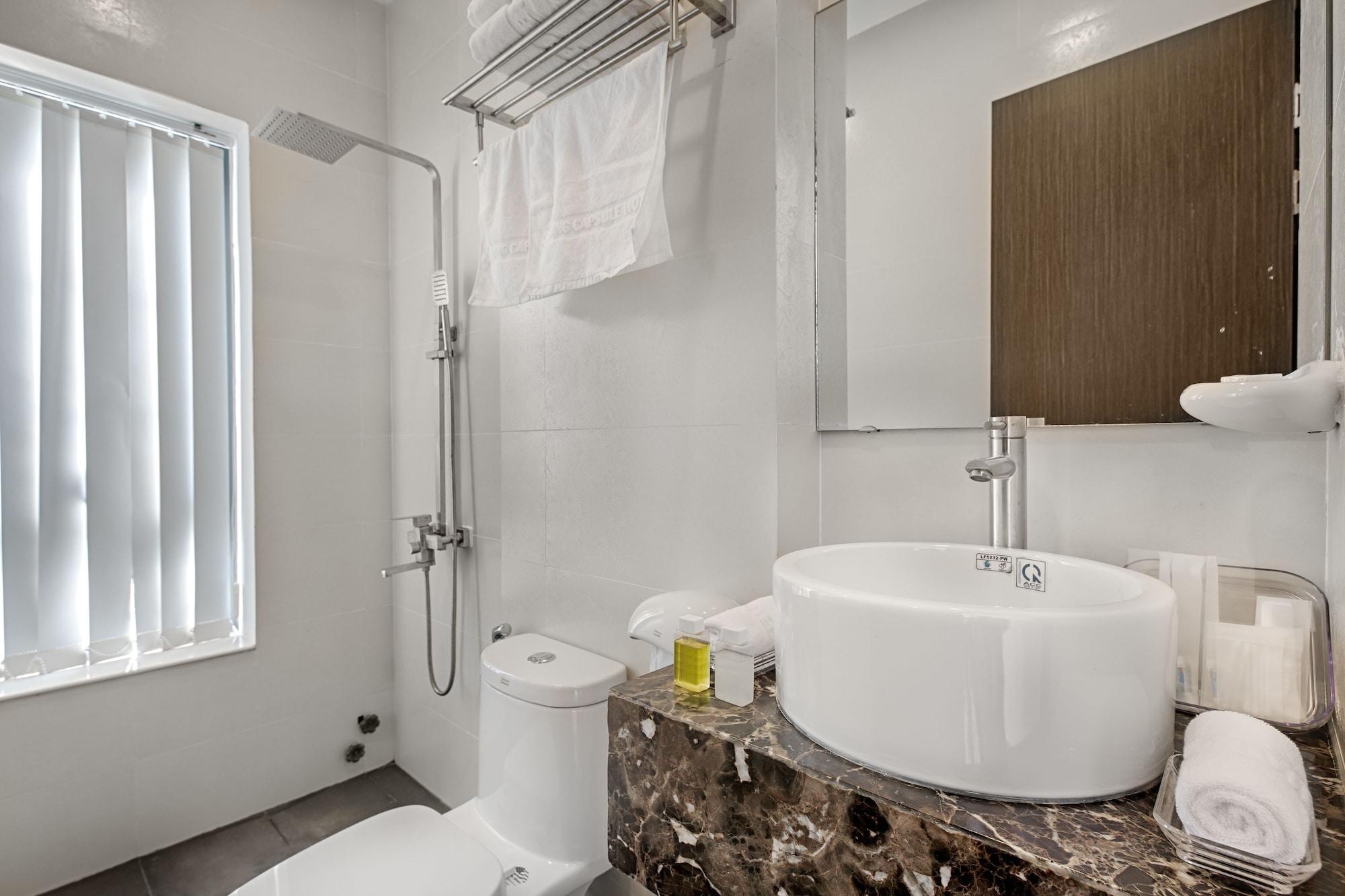 Kapselhotel Ancyra Capsule - Backpackers Paradise & Rooftop Bar