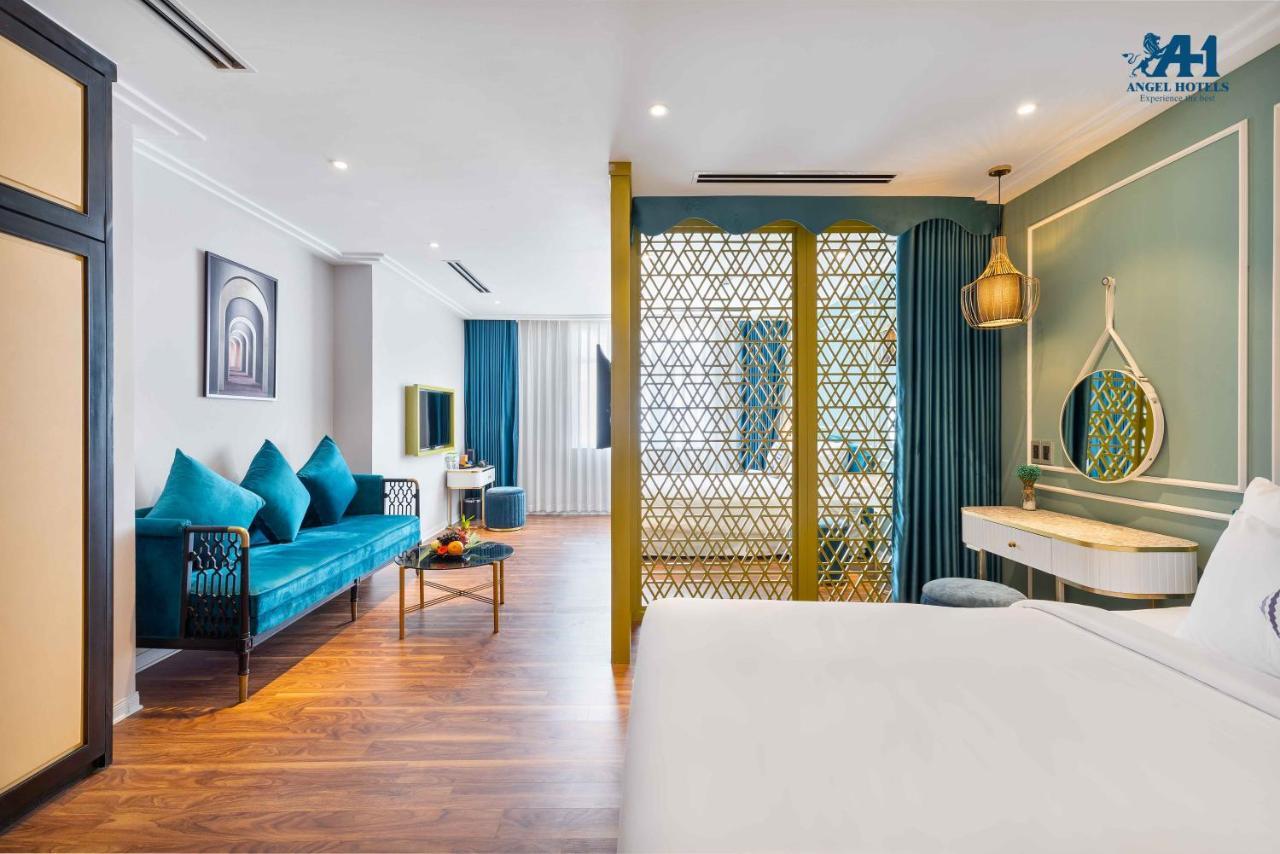 Angel Hotel