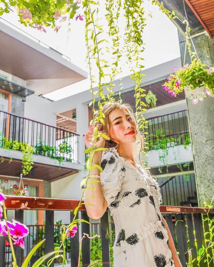 Tam House Hotel