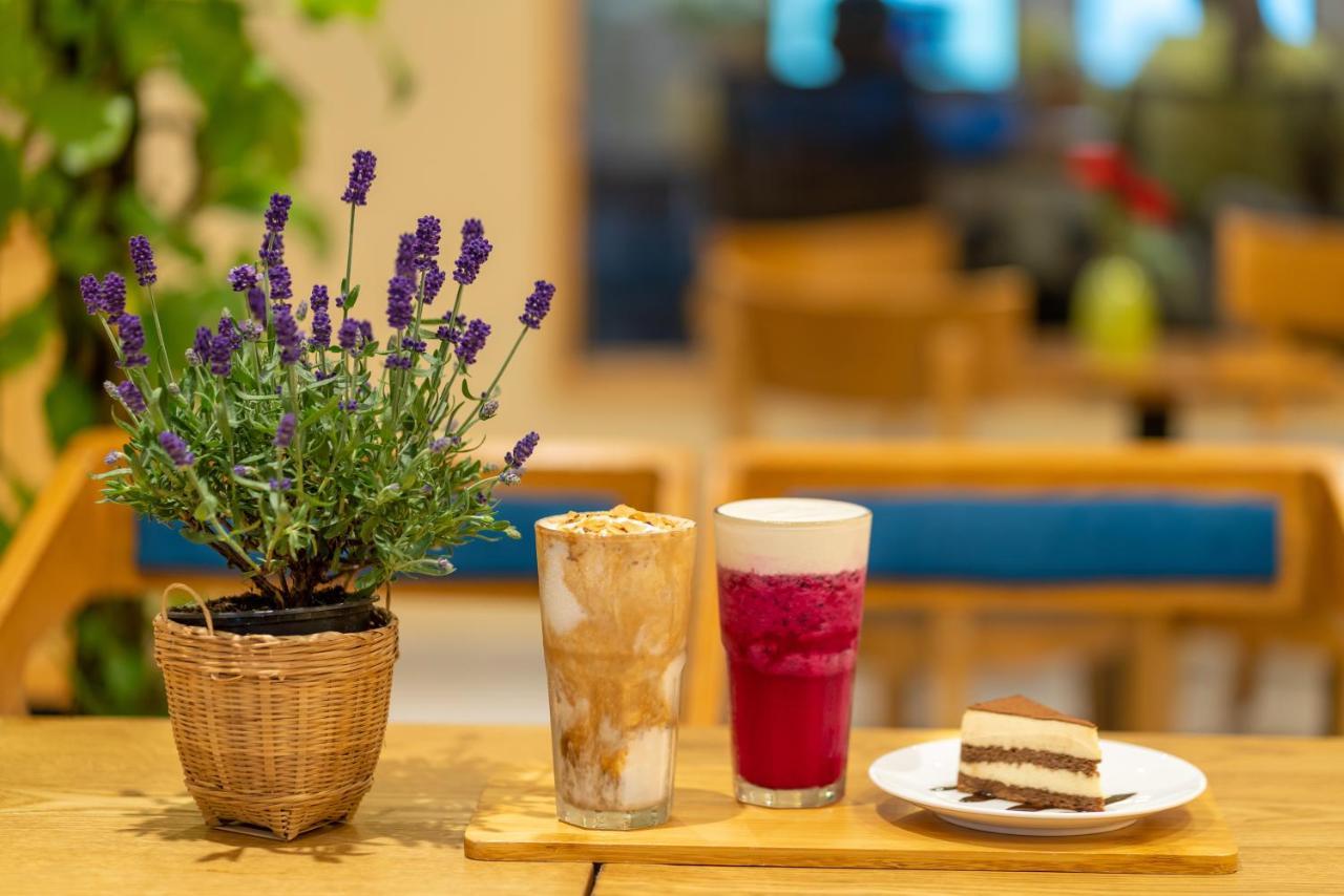 Khách sạn hẻo lánh Dana Pearl 2 2*