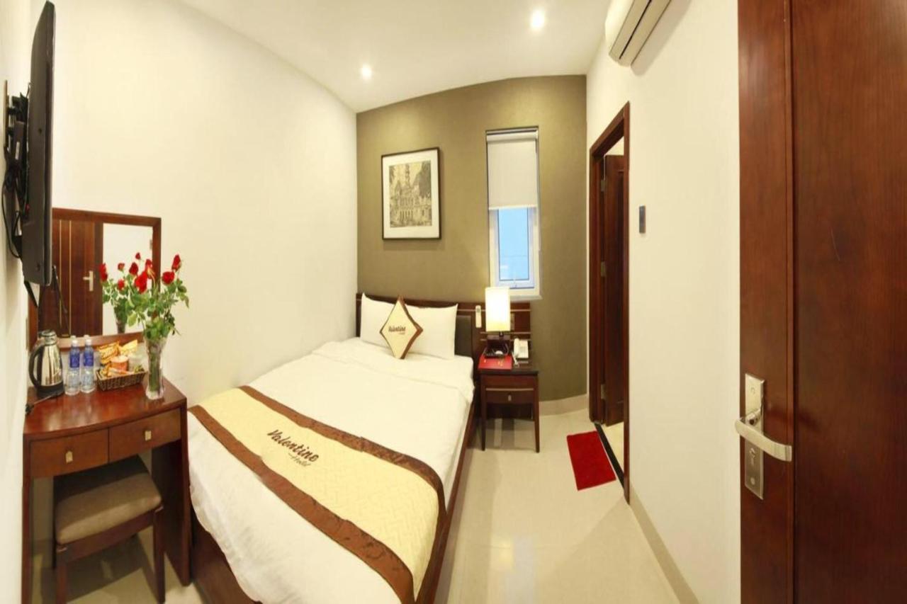 Valentine Hotel