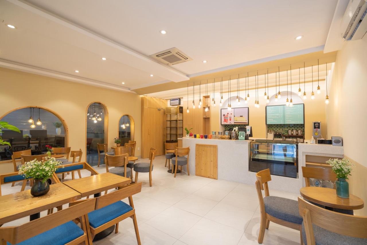 Khách sạn hẻo lánh Dana Pearl 2 Đà Nẵng