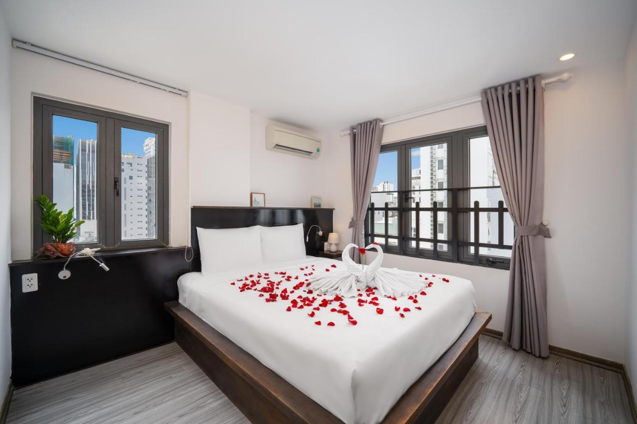 Aparthotel Phoenix 1 & 3*