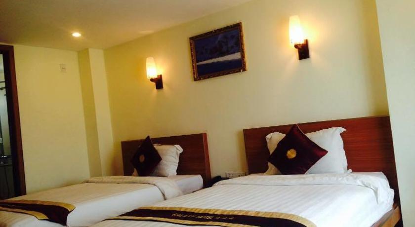 Galaxy Hotel 3*