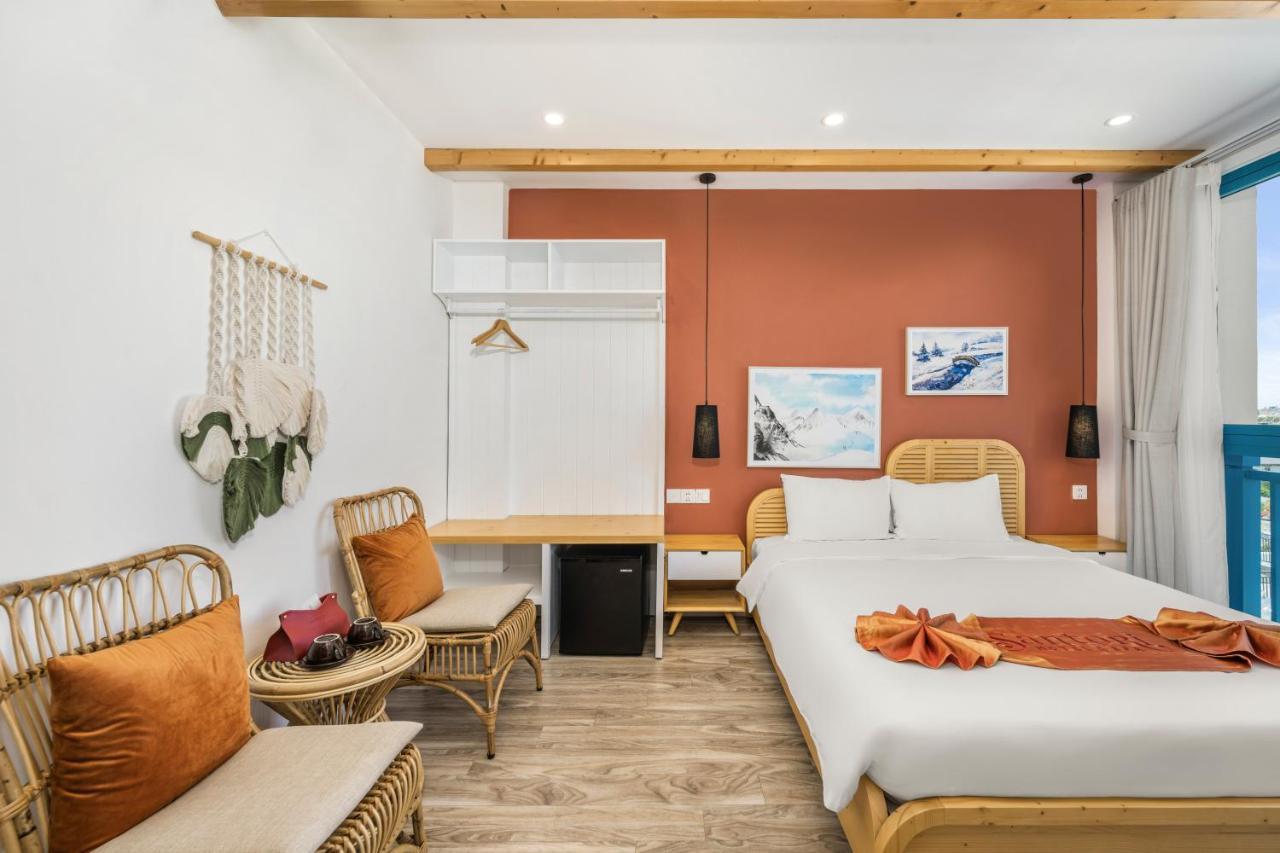 Santori And Hotel 4*