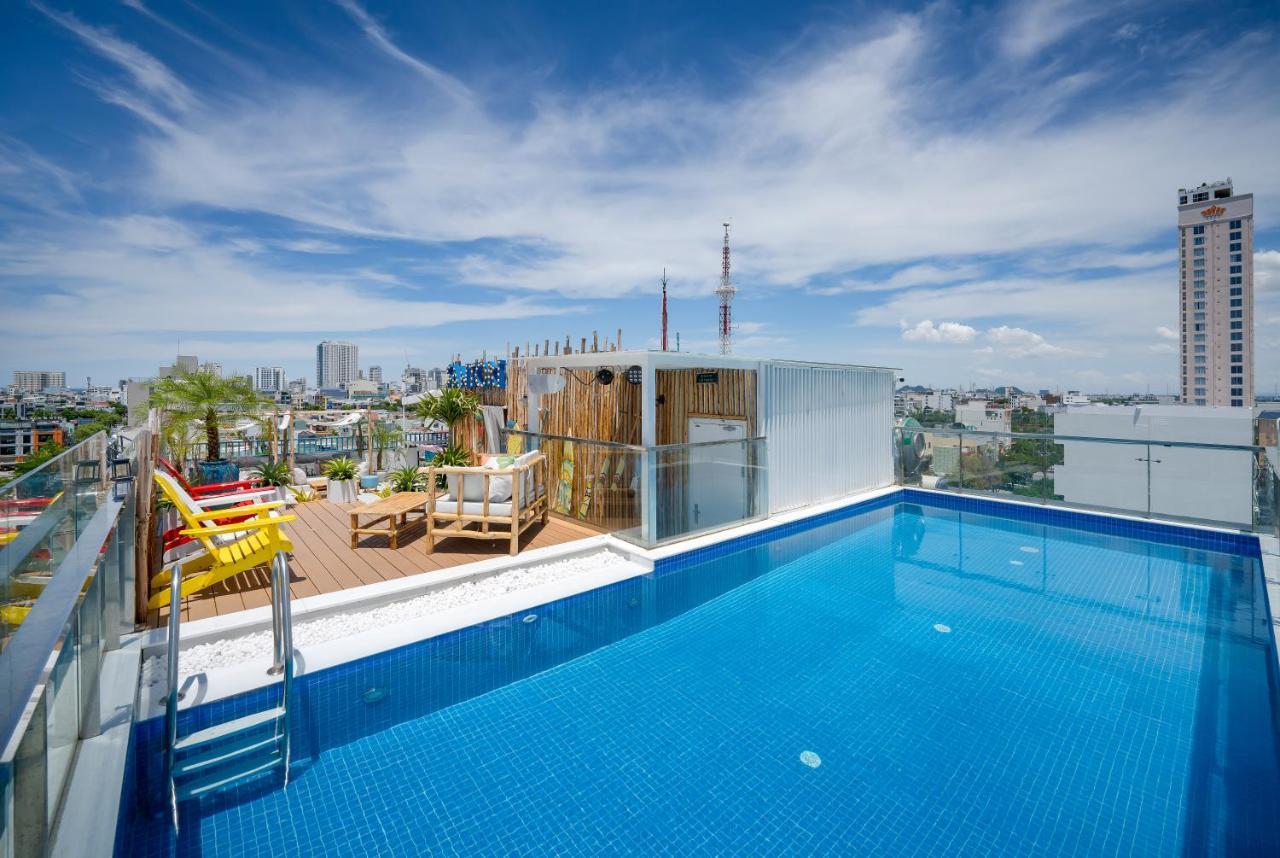 Santori And Hotel 4*