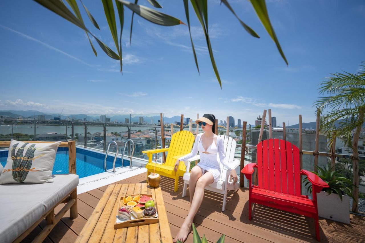 Santori And 4* Đà Nẵng