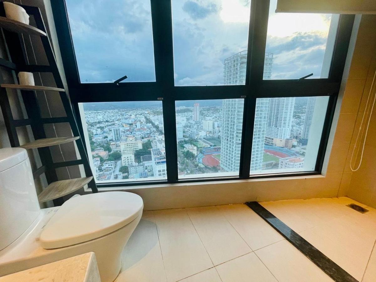 Master's Gold Coast Apartment *