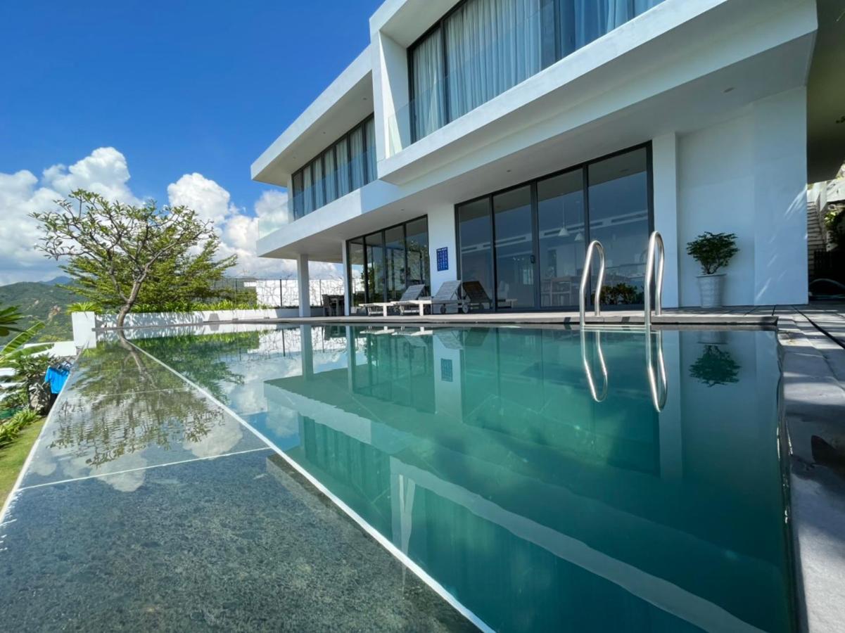 Casa Blanca Villas * Nha Trang