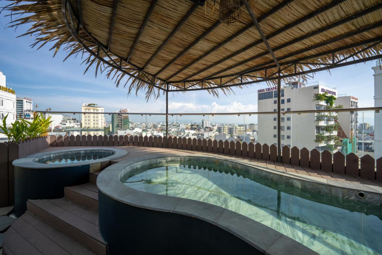 Phoenix 1 & Aparthotel