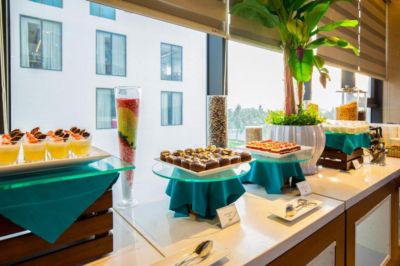 Maximilan 4* Da Nang